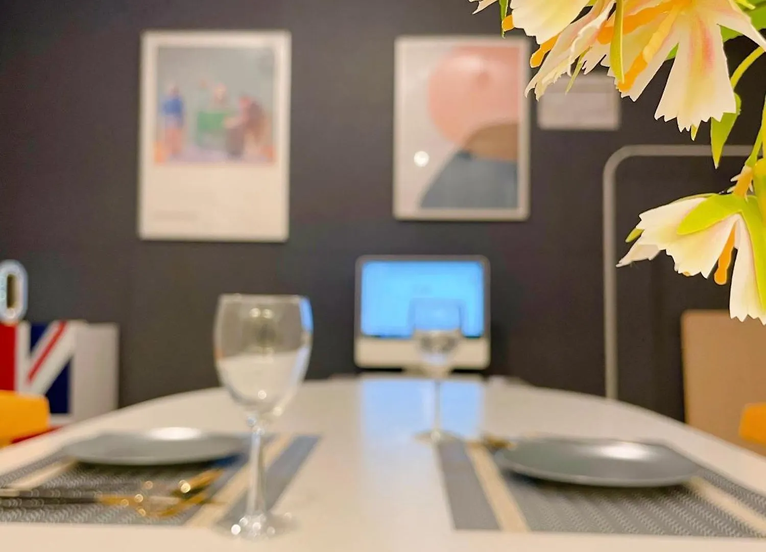 Gnb House L 2Min Hongdae St L 2R1B L Cozy & Sweet Apartment Seoul
