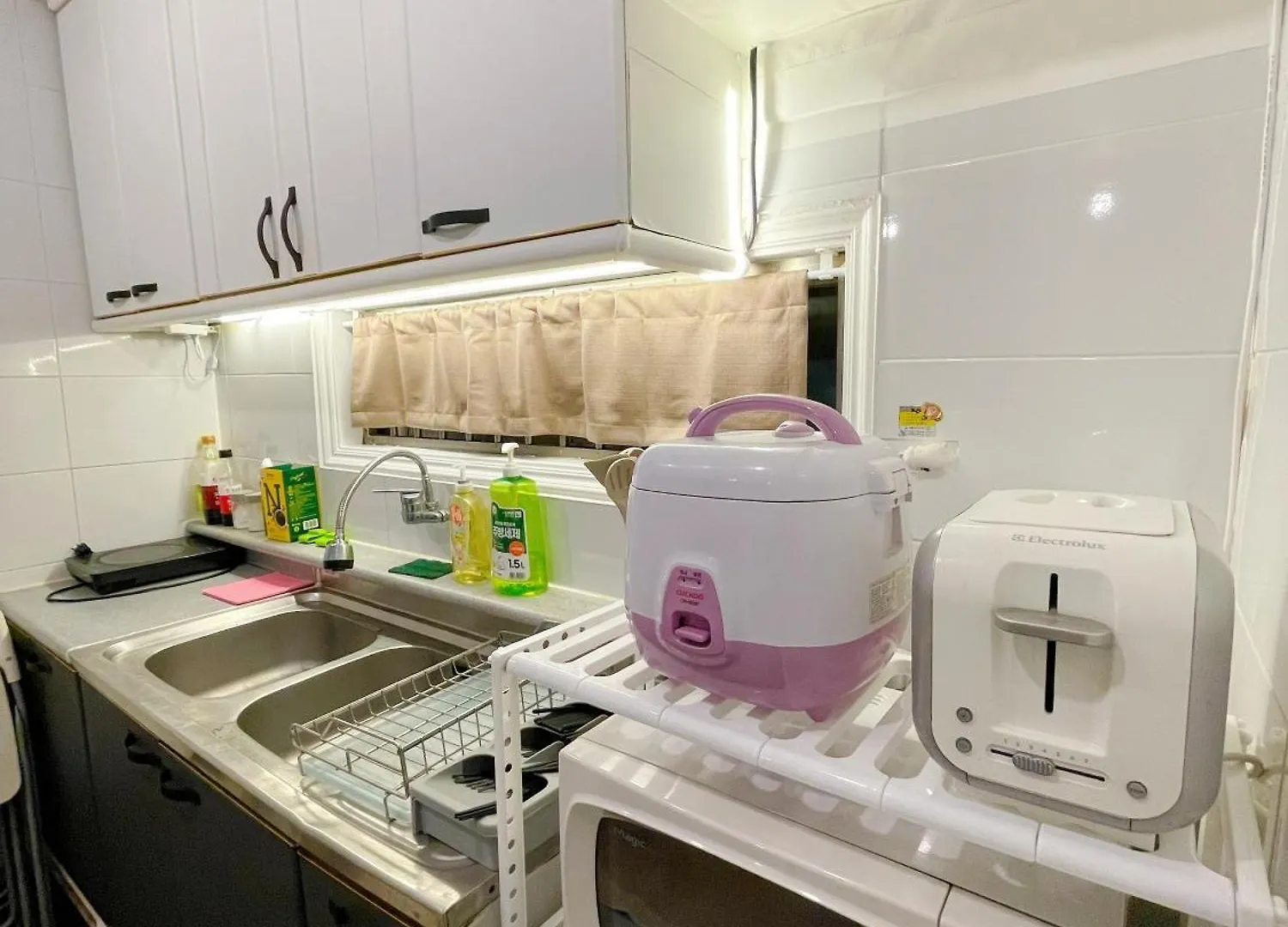 Gnb House L 2Min Hongdae St L 2R1B L Cozy & Sweet Apartment Seoul