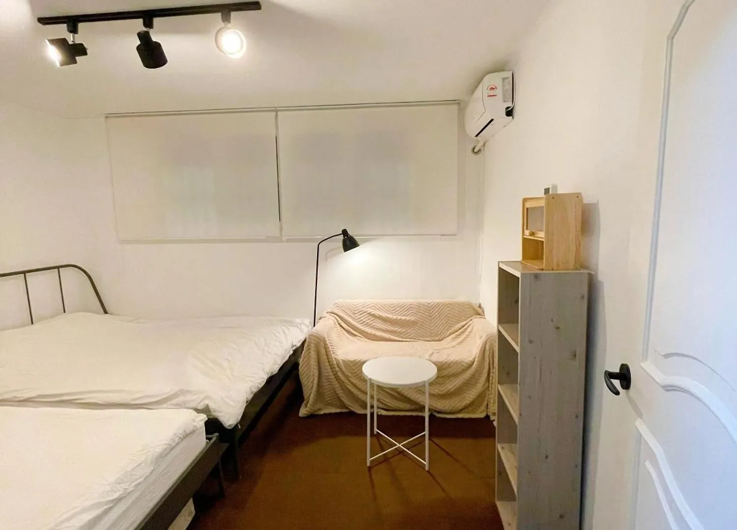 Gnb House L 2Min Hongdae St L 2R1B L Cozy & Sweet Apartment Seoul
