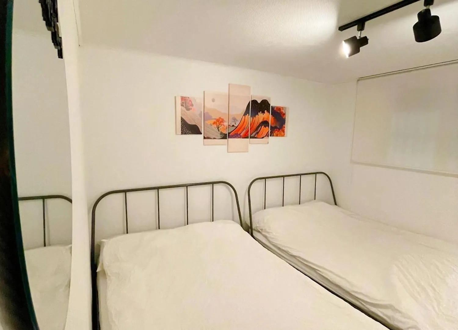 Gnb House L 2Min Hongdae St L 2R1B L Cozy & Sweet Apartment Seoul