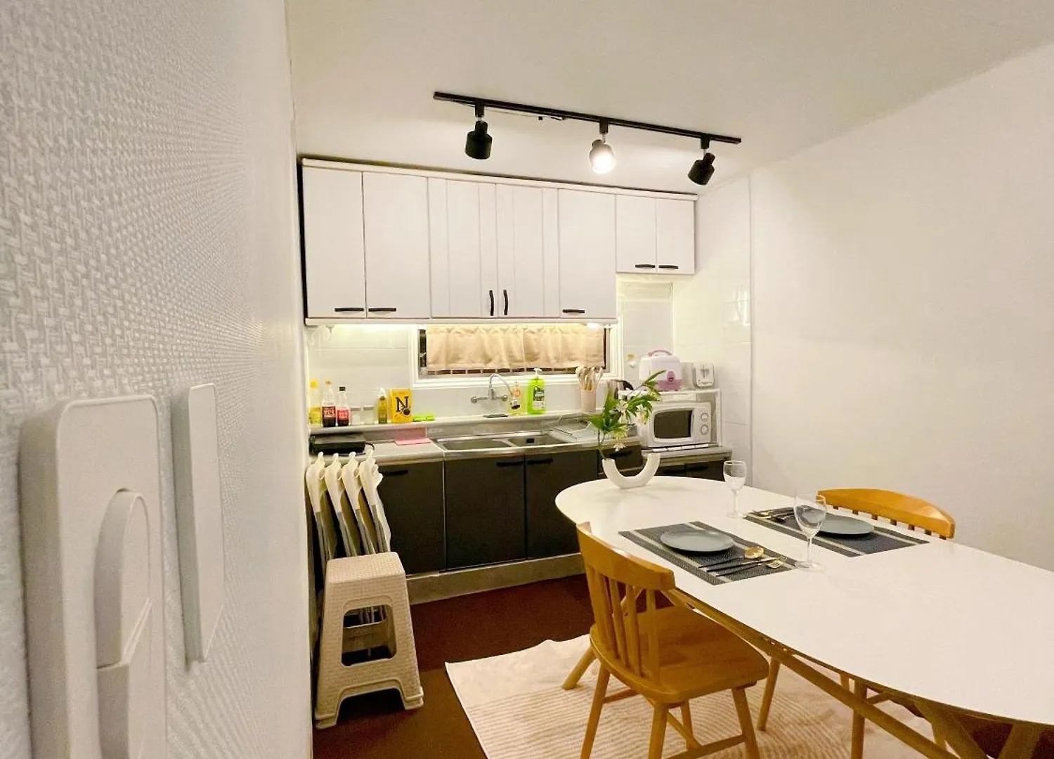 Gnb House L 2Min Hongdae St L 2R1B L Cozy & Sweet Apartment Seoul 0*,